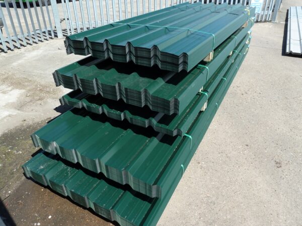 Cheap packs of Ivy Green PVC Coated Scintilla Finish Galvanised Steel 0.7mm Gauge Box Profile 32/1000 Roofing Sheets