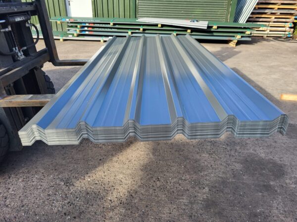 Cheap packs of Orion Sirius Prisma Galvanised Steel 0.7mm Heavy Gauge Box Profile 32/1000 Roofing Sheets