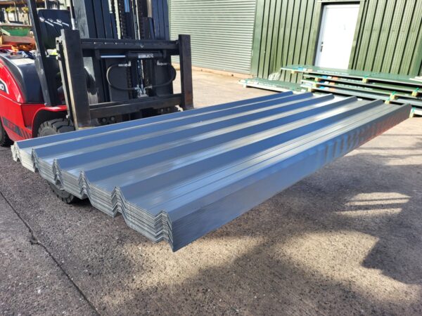Cheap packs of Orion Sirius Prisma Galvanised Steel 0.7mm Heavy Gauge Box Profile 32/1000 Roofing Sheets - Image 5