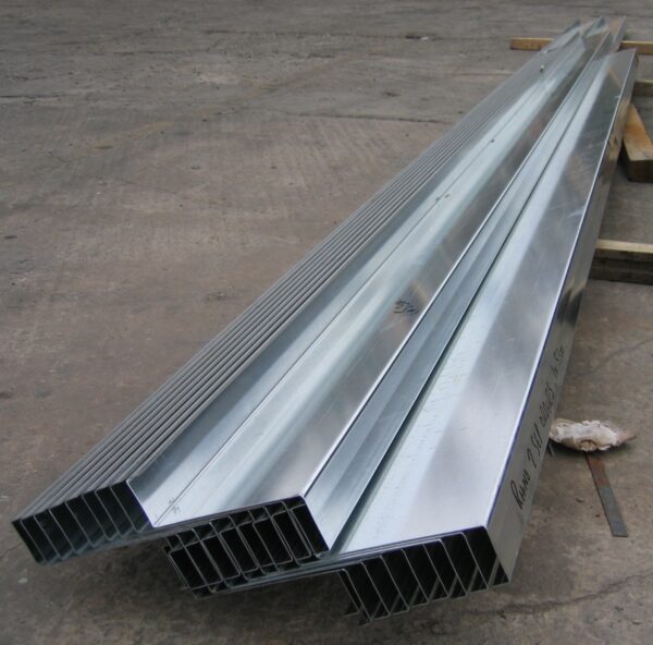 Very Cheap C Section Purlins and Z Purlins from Stock – various lengths & quantities - Image 2