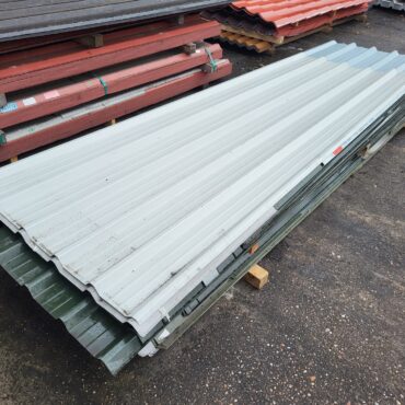 Very Cheap Miscellaneous Coated Box Profile 32/1000 Steel Roofing Sheets – Packs of 50 to clear