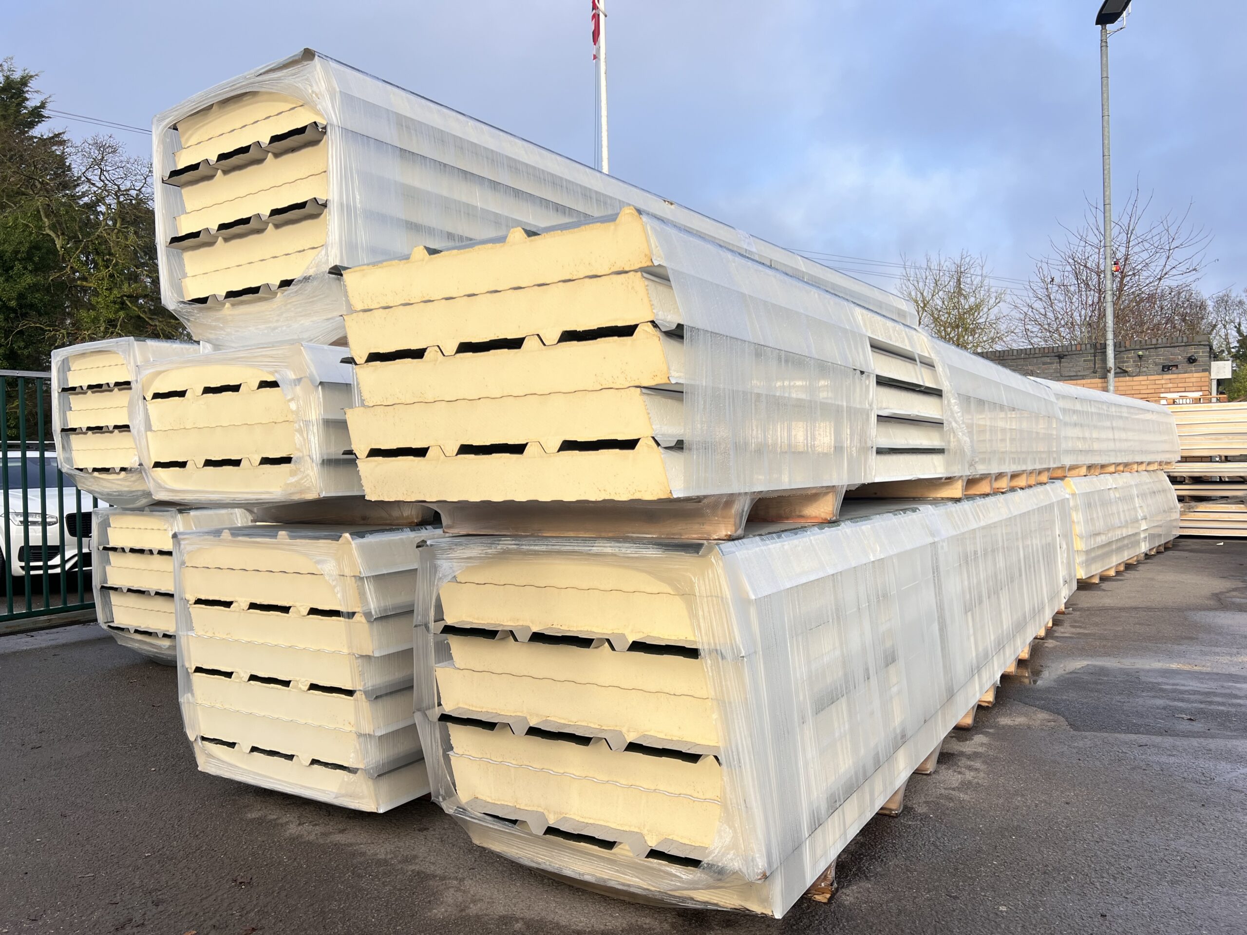 Very Cheap Trisomet 333 Composite Panels / 120mm Insulated Box Profile Steel Roofing Sheets in Juniper Green with a Plastisol Coated Finish – Packs to clear - Image 4