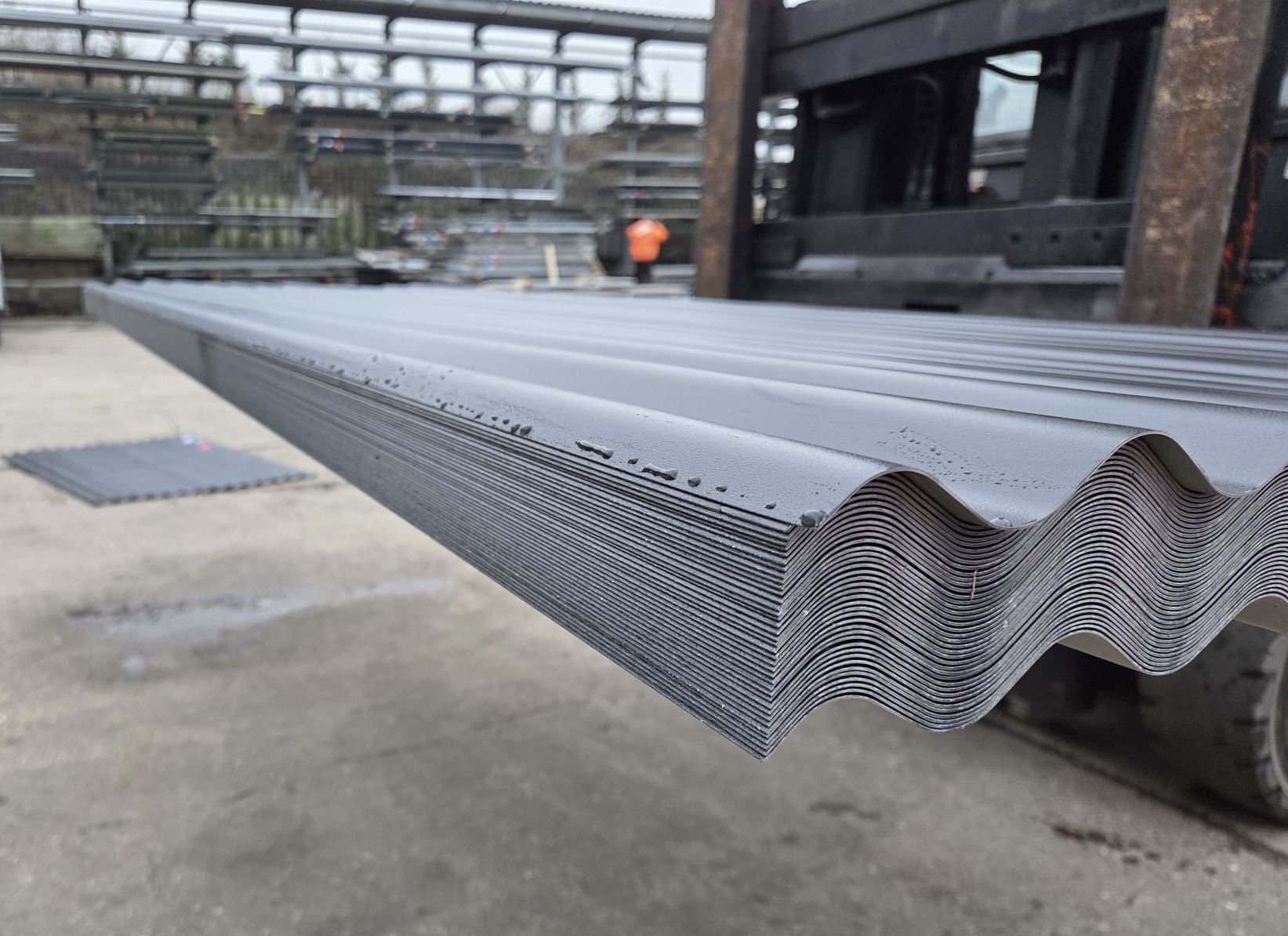 Very Cheap Corrugated Black Polyester Coated Galvanised Steel Roofing Sheets from stock - Image 4